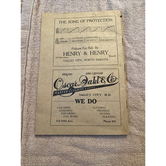 Everybody Sing Antique Hymn Book And Advertisements Valley City, ND 1923 - Picture 12 of 13